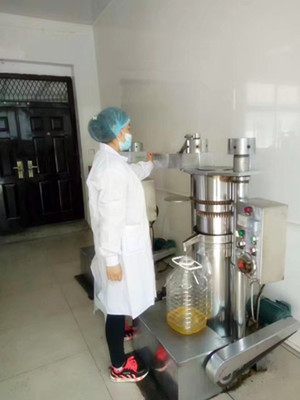 现在开个小型榨油坊需要投资多少钱(图1) 现在开个小型榨油坊需要投资多少钱(图1)